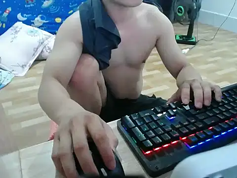 Cloudycockcare online show from February 2026 08:02:01 AM