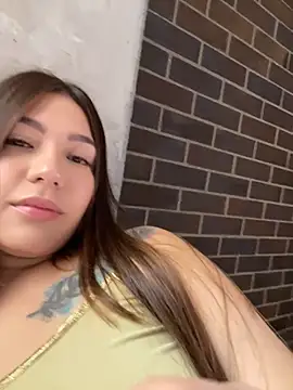 Snapshot of Latina_vanessa chatting on June 2026 03:49:02 PM Latina vanessa online show from June 2026 03:49:02 PM