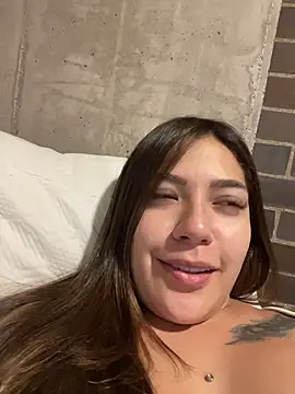 Snapshot of Latina_vanessa chatting on July 2026 03:41:01 AM Latina vanessa online show from July 2026 03:41:01 AM