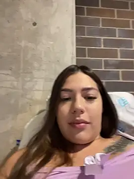 Snapshot of Latina_vanessa chatting on July 2026 02:05:17 AM Latina vanessa online show from July 2026 02:05:17 AM