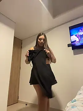 Snapshot of Latina_vanessa chatting on July 2026 03:23:02 AM Latina vanessa online show from July 2026 03:23:02 AM