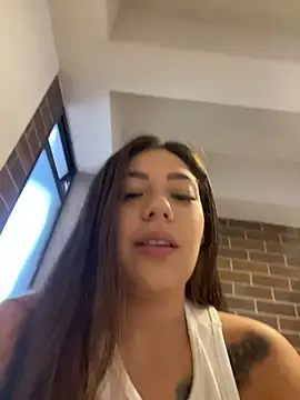 Snapshot of Latina_vanessa chatting on July 2026 11:19:02 PM Latina vanessa online show from July 2026 11:19:02 PM