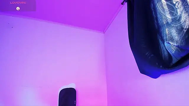 Snapshot of Leticia_brownn1 chatting on March 2025 08:20:02 PM Leticia brownn1 online show from March 2025 08:20:02 PM