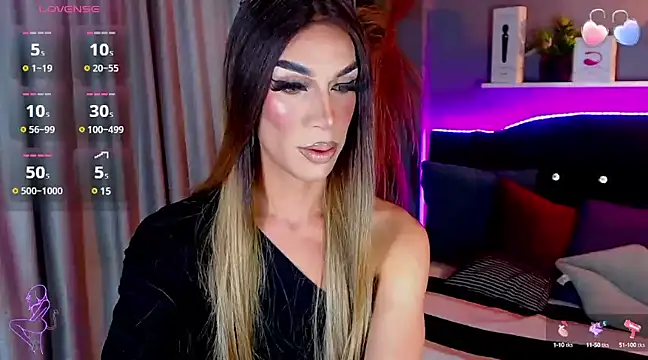 camila hootie online show from March 2025 02:47:02 AM