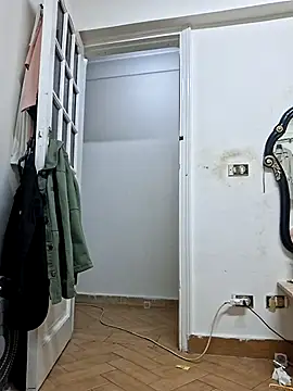 Rozittaa online show from November 2025 04:53:01 PM