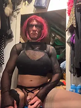 Xenia-Cosmo online show from October 2025 11:38:01 PM