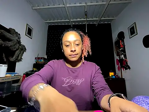 Cata Blue   online show from October 2025 02:18:01 PM