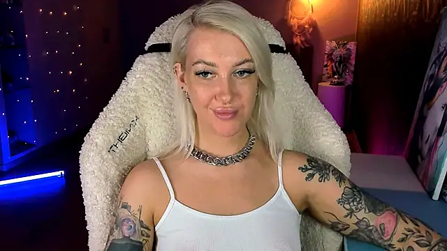 tykioty Miley online show from March 2026 01:22:01 PM