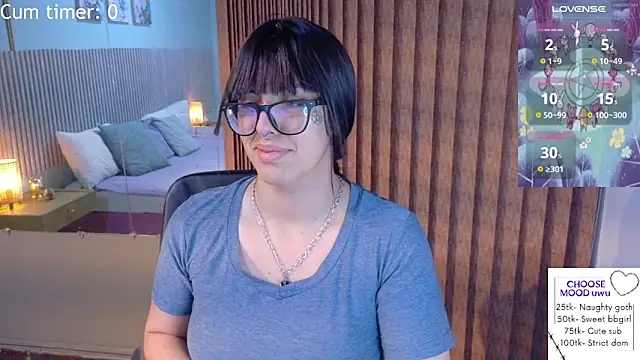 Eli666uwu online show from March 2026 12:23:02 PM