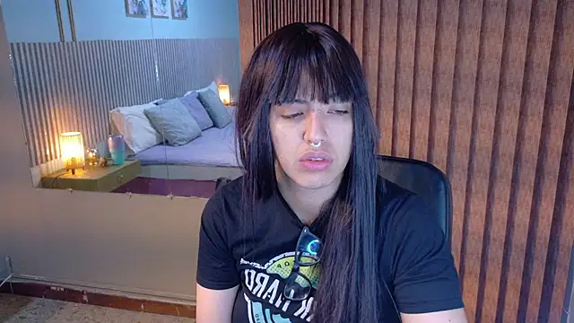 Eli666uwu online show from March 2026 10:51:01 AM