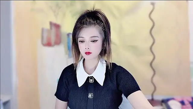 Snapshot of VIWVI chatting on November 2025 04:44:01 AM VIWVI online show from November 2025 04:44:01 AM