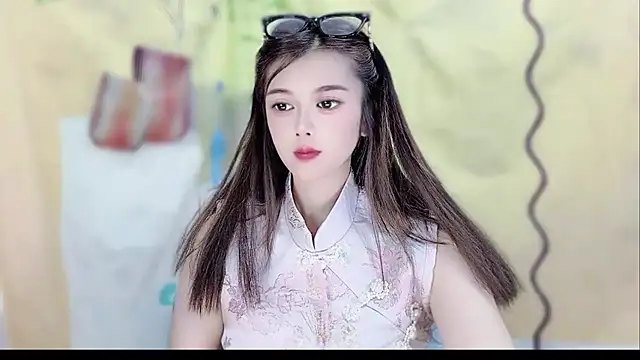 Snapshot of VIWVI chatting on May 2026 04:39:02 AM VIWVI online show from May 2026 04:39:02 AM