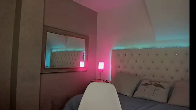 keyla  ross online show from December 2024 06:59:02 PM