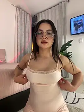 Snapshot of montmariana chatting on February 2025 03:14:02 AM montmariana online show from February 2025 03:14:02 AM