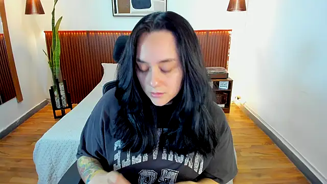 KatherineBond online show from October 2025 07:47:02 PM