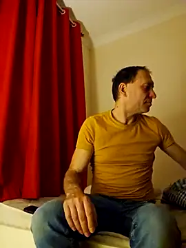 Snapshot of meateater1 chatting on February 2025 07:54:02 PM meateater1 online show from February 2025 07:54:02 PM