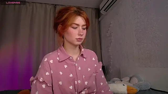 Snapshot of Evaa_Moonn_ chatting on October 2025 08:59:02 AM Evaa Moonn  online show from October 2025 08:59:02 AM