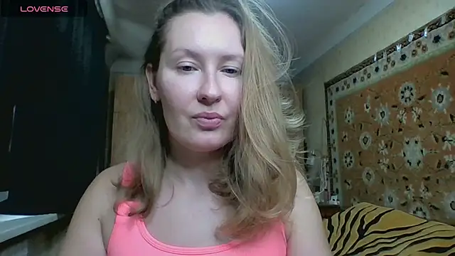 AnnaXLovers online show from October 2025 10:19:02 AM