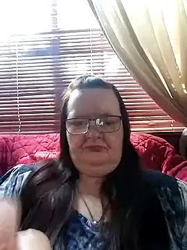 Snapshot of Bayou_Woman68 chatting on September 2025 04:52:02 PM Bayou Woman68 online show from September 2025 04:52:02 PM