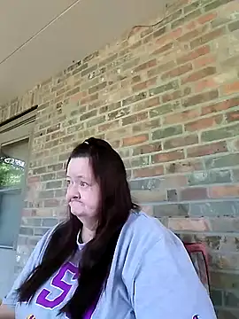 Snapshot of Bayou_Woman68 chatting on October 2025 03:35:02 PM Bayou Woman68 online show from October 2025 03:35:02 PM