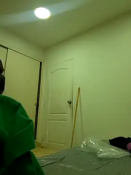 Adelehottman online show from February 2026 01:40:02 PM