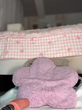 Snapshot of Milena-1 chatting on February 2026 10:00:01 AM Milena-1 online show from February 2026 10:00:01 AM