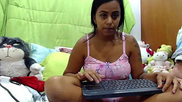 Snapshot of Iris_New chatting on October 2025 06:06:01 PM Iris New online show from October 2025 06:06:01 PM