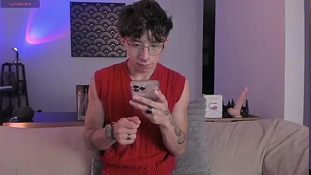 im  thomass online show from December 2025 01:22:02 AM