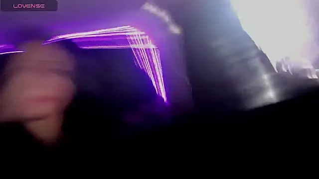 Snapshot of chica_Hetfield chatting on January 2026 01:24:01 PM chica Hetfield online show from January 2026 01:24:01 PM