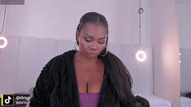  huge boobs ebony online show from October 2025 07:11:01 PM