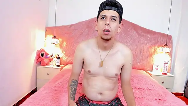 Derek and Skarlet online show from February 2026 09:49:01 AM