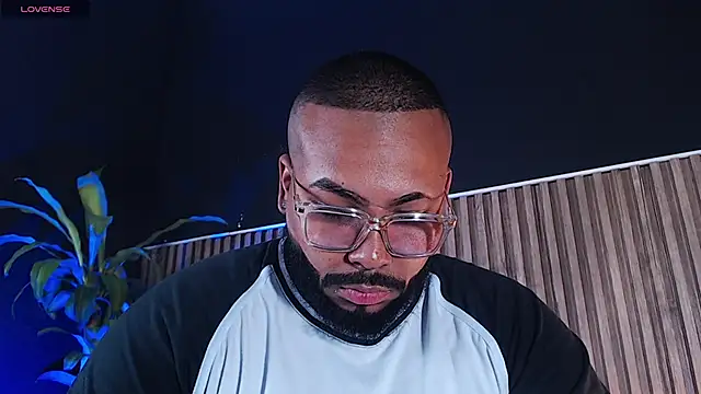 DilanJonnes  online show from January 2025 10:11:02 PM