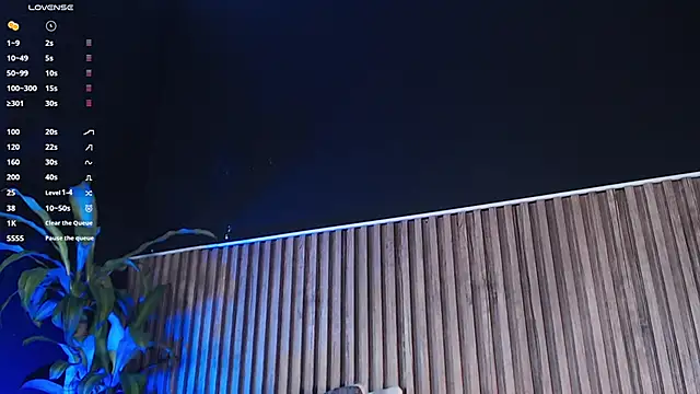 DilanJonnes  online show from January 2025 05:42:02 PM