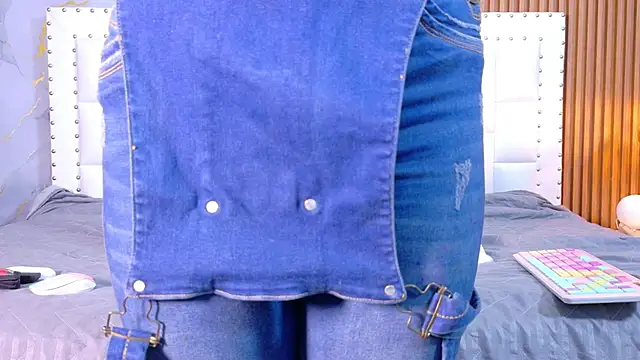 indianschoolgirl online show from November 2025 07:40:02 PM