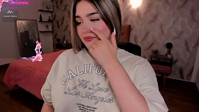 cattaleya    online show from October 2025 03:27:01 AM