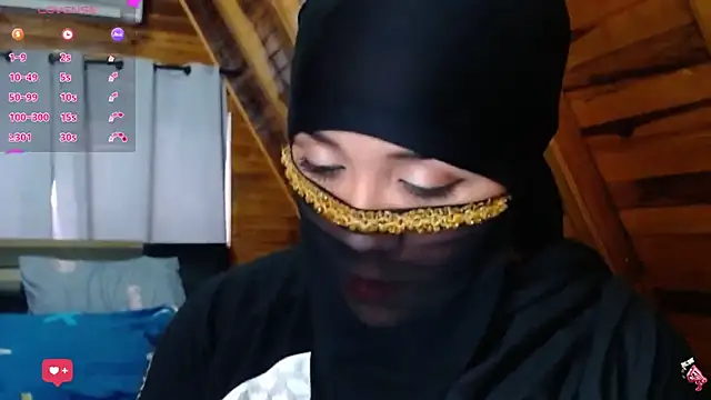 AmbarBurhan online show from October 2025 04:08:01 PM