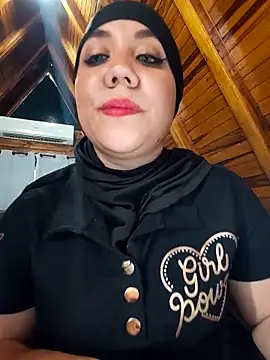 AmbarBurhan online show from December 2025 07:11:01 PM