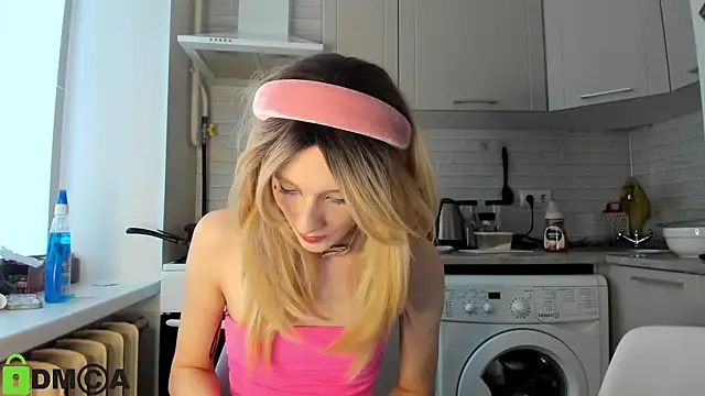  Alice Kitty online show from January 2025 11:48:01 AM