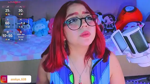 Snapshot of AnngelaSkye chatting on October 2025 04:42:01 AM AnngelaSkye online show from October 2025 04:42:01 AM