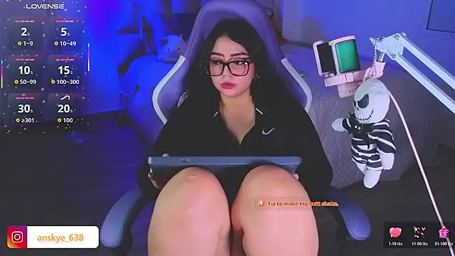 AnngelaSkye online show from July 2026 03:42:02 PM