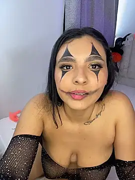 Madyson Hot online show from October 2025 02:08:02 PM