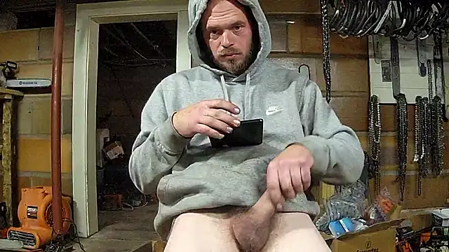 Bigoleslong98765 online show from November 2025 04:44:01 PM