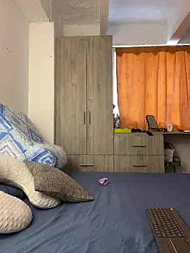 Miss-Abbii online show from December 2024 03:46:01 PM