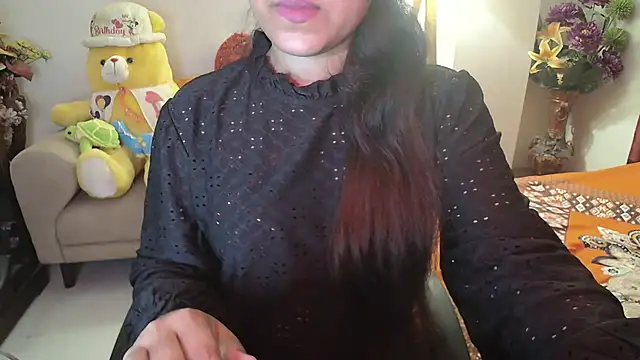 Most-Beautiful-Queen online show from December 2024 06:41:02 PM