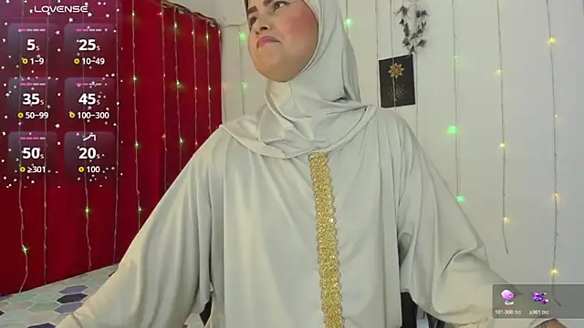 AishaAmin  online show from March 2026 12:20:01 PM