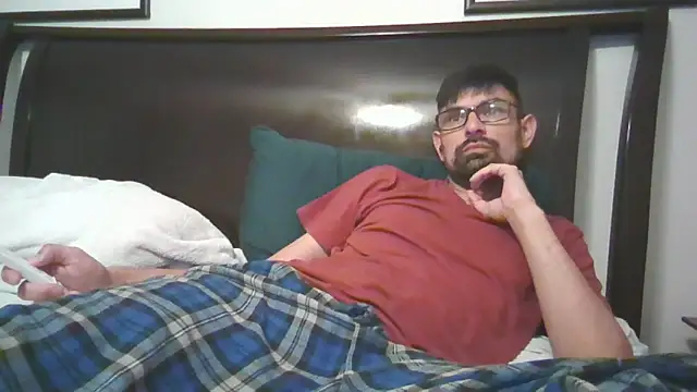 Snapshot of spence204011 chatting on March 2026 02:50:01 AM spence204011 online show from March 2026 02:50:01 AM