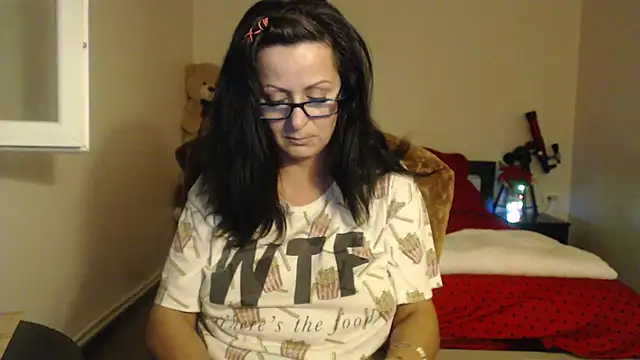 YourDreamLoverr online show from January 2025 10:23:01 PM