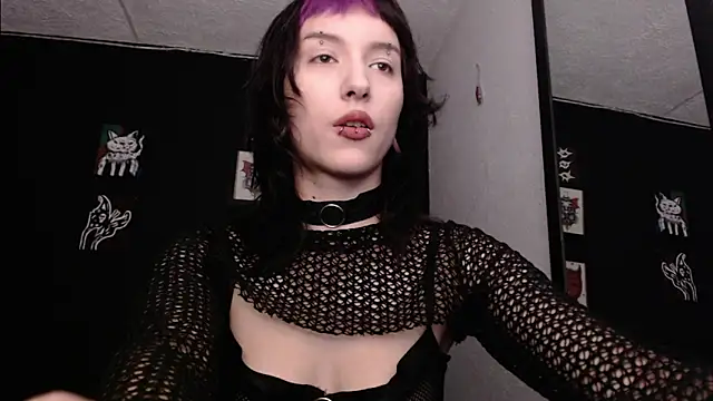 Snapshot of niakat_ chatting on December 2024 11:56:01 PM niakat online show from December 2024 11:56:01 PM