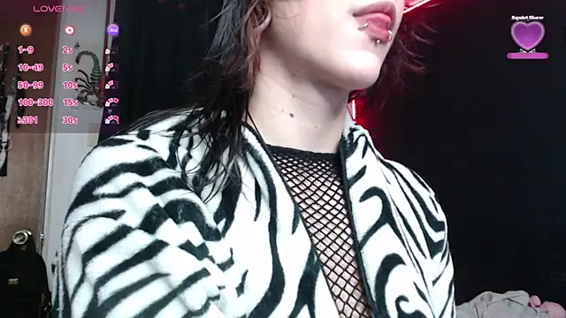 Snapshot of niakat_ chatting on February 2025 12:06:02 PM niakat online show from February 2025 12:06:02 PM