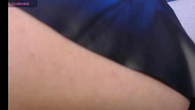 Snapshot of niakat_ chatting on September 2025 02:05:01 AM niakat online show from September 2025 02:05:01 AM